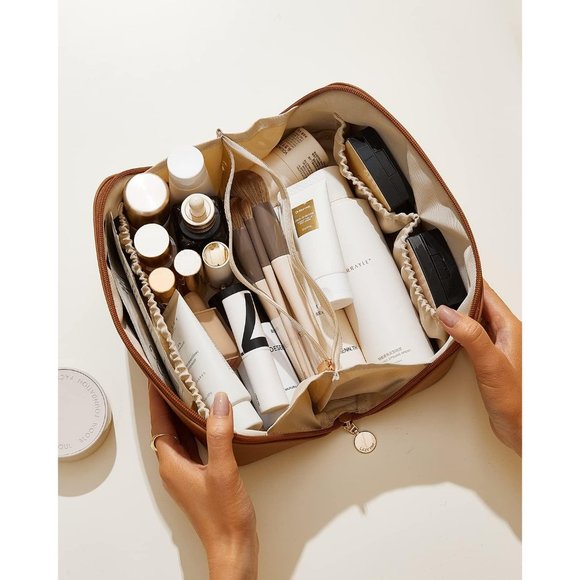 Women Large Waterproof Flat Toiletry Travel Make Organizer With Divider Handle - Picture 8 of 9